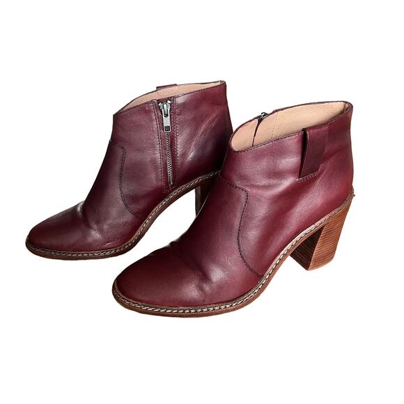 Rivet & Thread  Burgundy Ankle Boots Size 10 - Picture 5 of 11